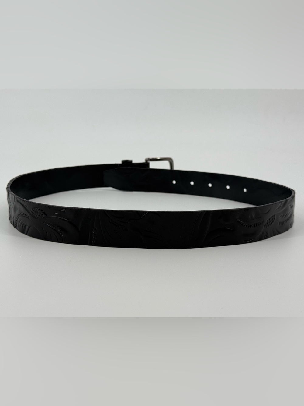 Patricia Nash Black Tooled Leather Belt S/M - Picture 4 of 9